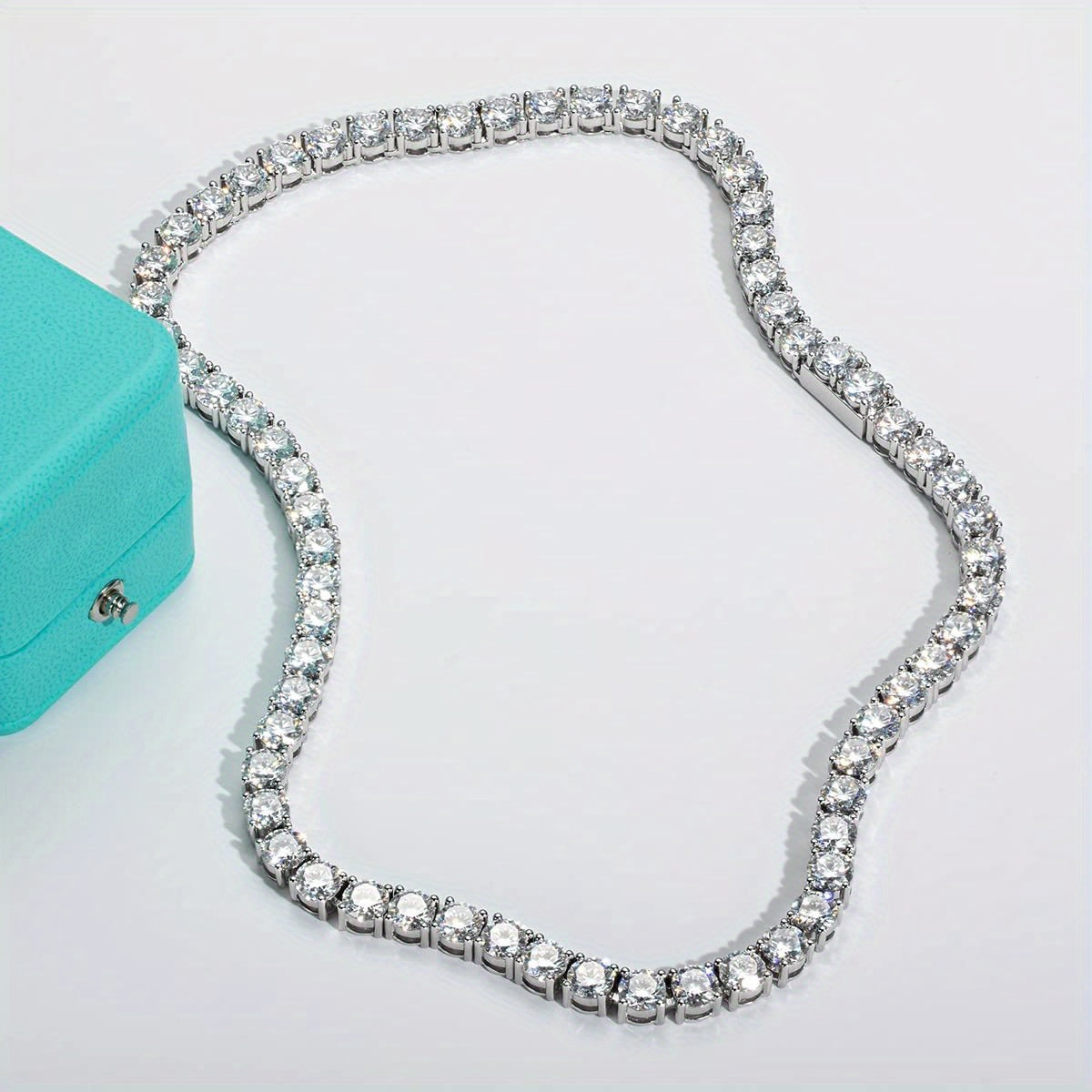 32ct Moissante Classic necklace